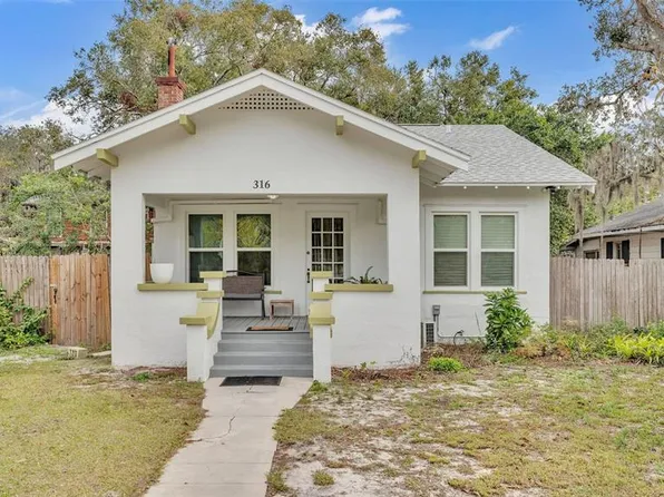 316 8th St NE, Winter Haven, FL 33881