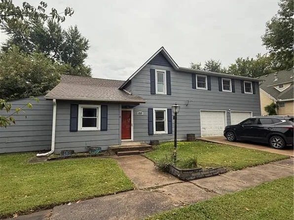 210 E Walnut St, Drexel, MO 64742