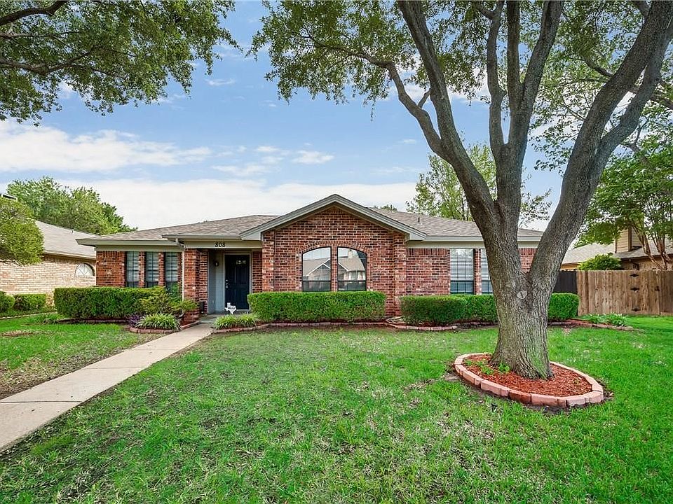 1st image of 808 Blue Oak Dr