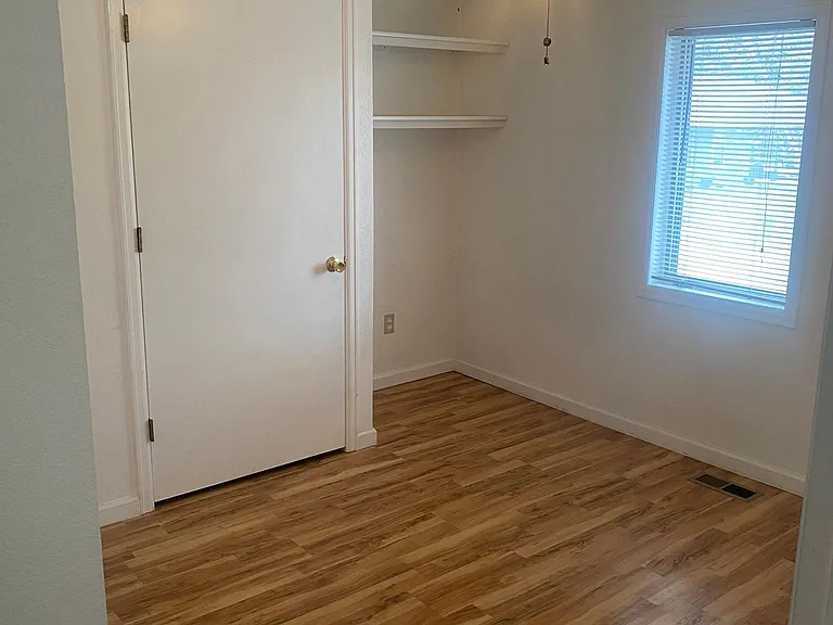 3185 Pierce St — Photo 8