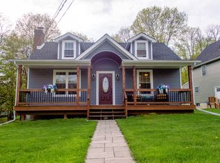 1 Elizabeth St, Warwick, NY 10990