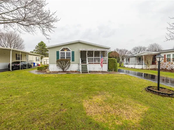 6393 Kims Dr #B144c, Victor, NY 14564