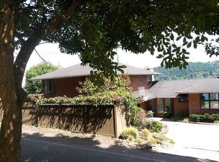 14032 Riviera Pl NE, Seattle, WA 98125