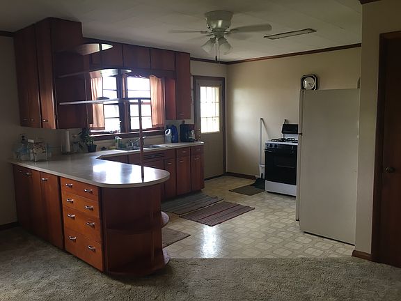 4th image of 154 York Ave