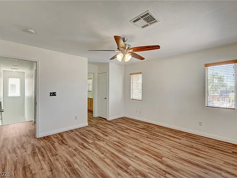 6457 Abbey Door Ct — Photo 12