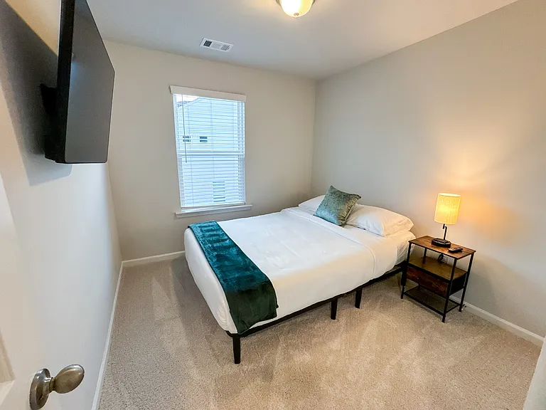 3217 Bateman Dr — Photo 53