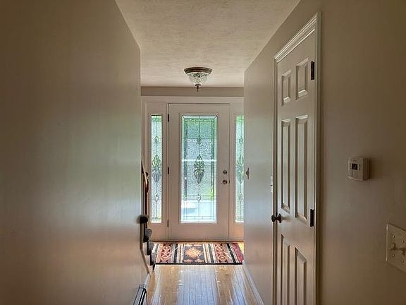2nd image of 11 Lantern Lane