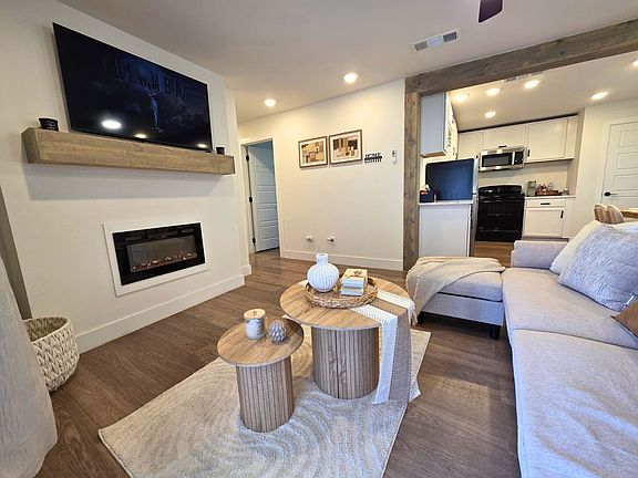 4th image of 6044 Prothrow St