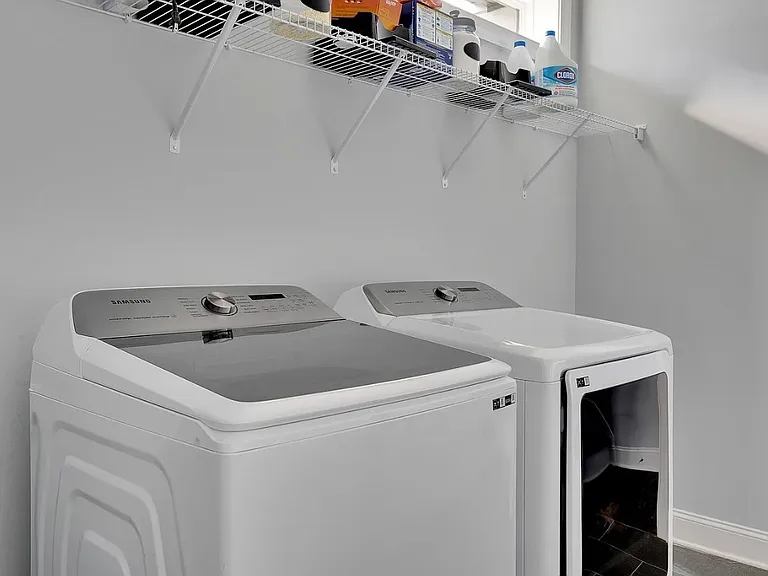 8087 Honeycomb Ln — Photo 21