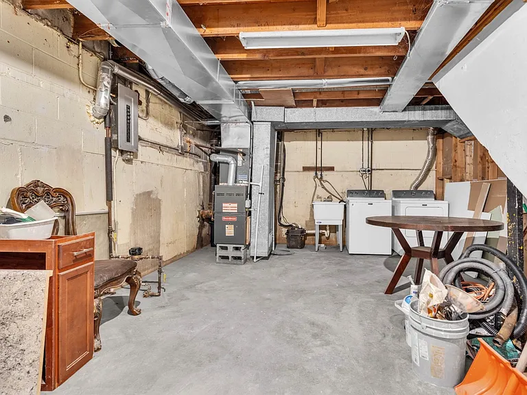 937 W North Ave #C — Photo 9