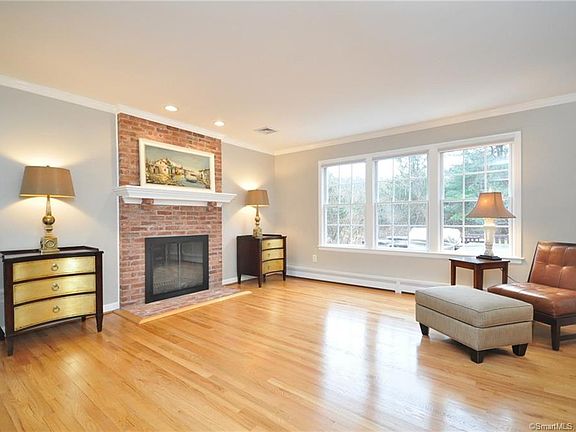 5th image of 3 Chatsworth Ct