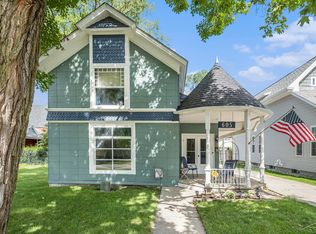 605 S Leroy St, Fenton, MI 48430
