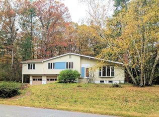 158 Barton Dr, Sudbury, MA 01776