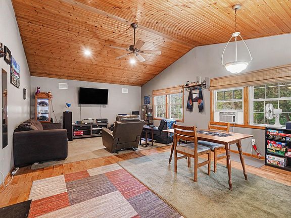 5th image of 6516 Martin Rd