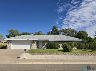 3307 Riverside Dr, Roswell, NM 88201