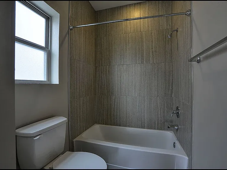 Moderno Village Apartments and Town Homes — Photo 41