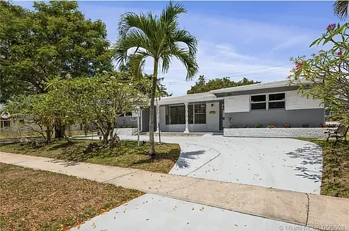 3619 W Park Rd Photo 1