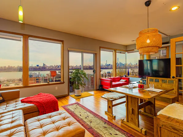 152 Pine St #1, Cliffside Park, NJ 07010