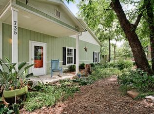 735 E Parks St, Prairie Grove, AR 72753