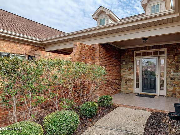 4th image of 8273 Stenton Drive NE