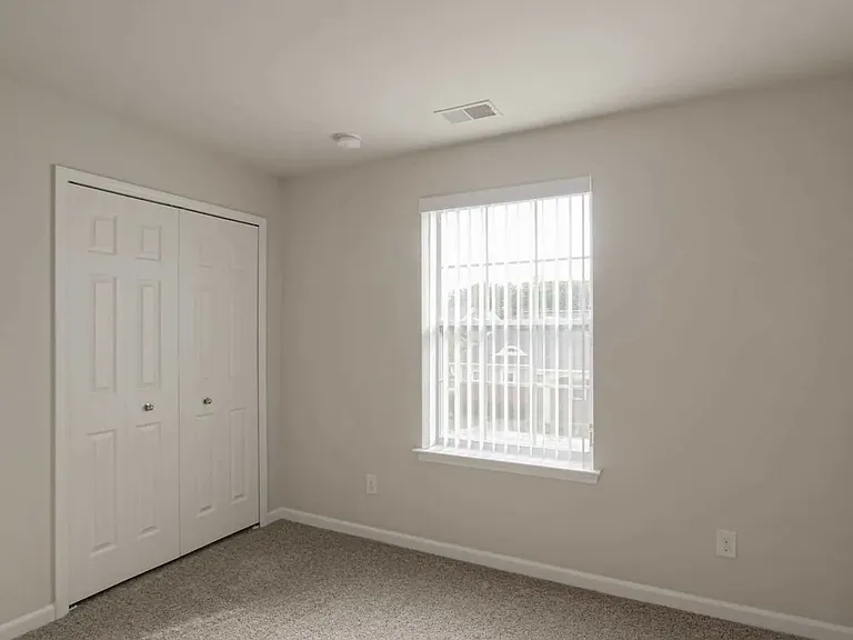 Harvard Place Apartments — Photo 70