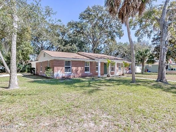 2nd image of 775 Candlewood Cir