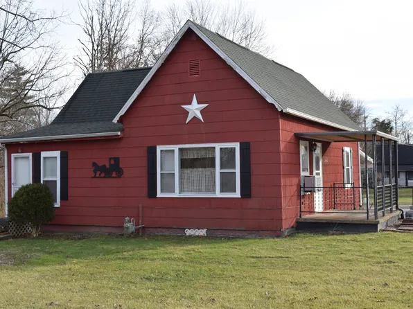 242 SE Washington St, Jasonville, IN 47438