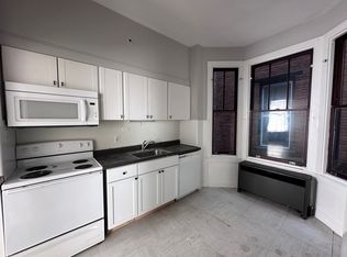 551 Spring St, Reading, PA 19601