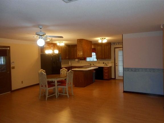 4th image of 4450 County Road 36