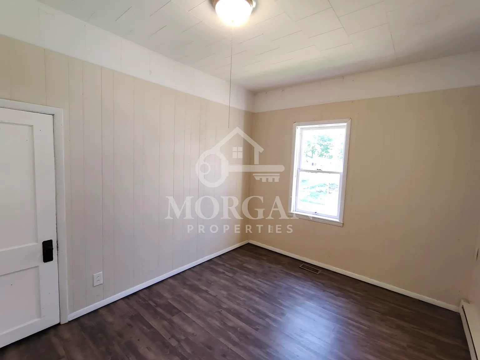 822 W Howard St Muncie - - — Photo 4