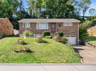 3606 Wallace Dr, Pittsburgh, PA 15227