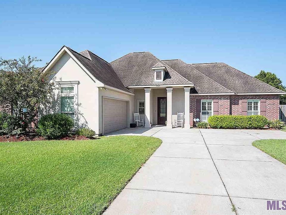 1st image of 18026 Portside Ln