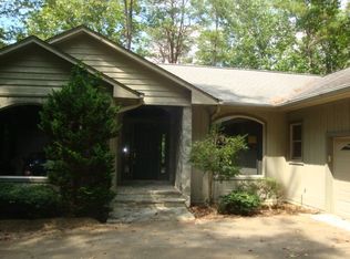 38 Channel Ln, Salem, SC 29676