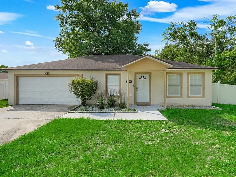 810 Valnera Ct — Photo 1