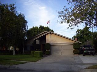 1448 N 6th Ave, Upland, CA 91786