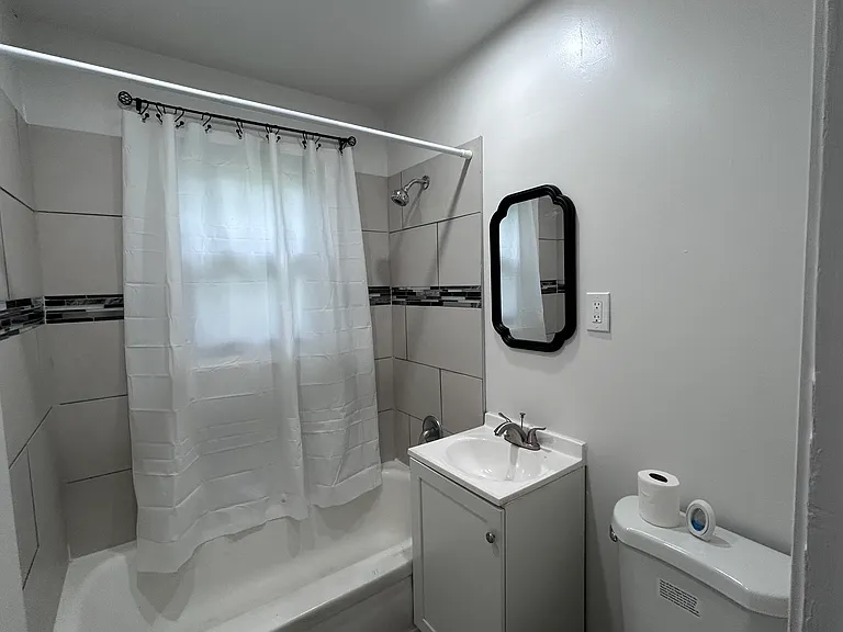 5213 Locust Ave — Photo 6