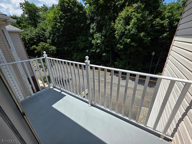 105 Roseland Ave #1104 — Photo 16