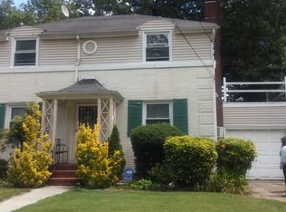 30 Adeline Pl, Valley Stream, NY 11581