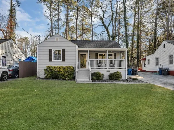 2912 Palm Dr, East Pt, GA 30344