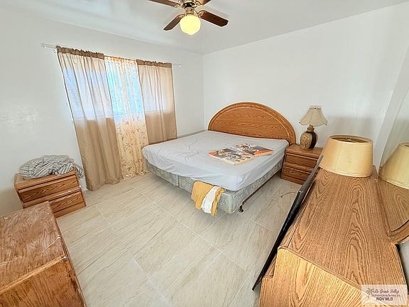 4th image of 1900 E Elizabeth St #306