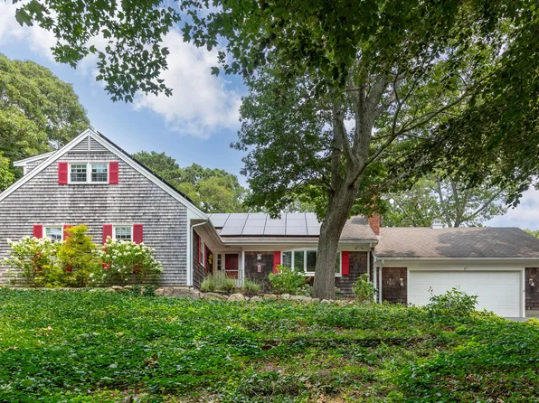 27 Moody Drive, Sandwich, MA 02563