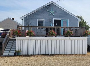 10 Franklin St, Humarock, MA 02047