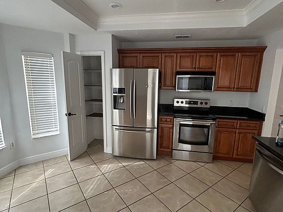 4th image of 2130 Saddlewood Dr