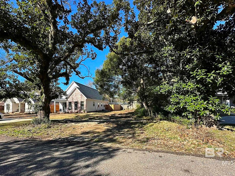 2nd image of 763 Coleman Ave #12