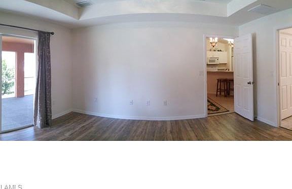 5th image of 1139 Galileo St E