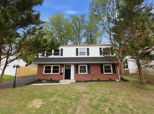 4423 Kenwood Dr, Woodbridge, VA 22193