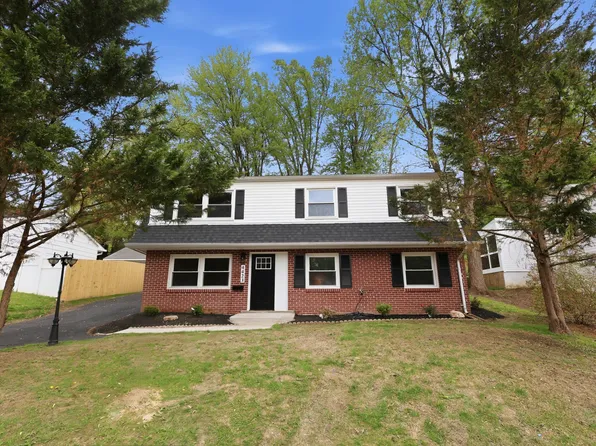 4423 Kenwood Dr, Woodbridge, VA 22193
