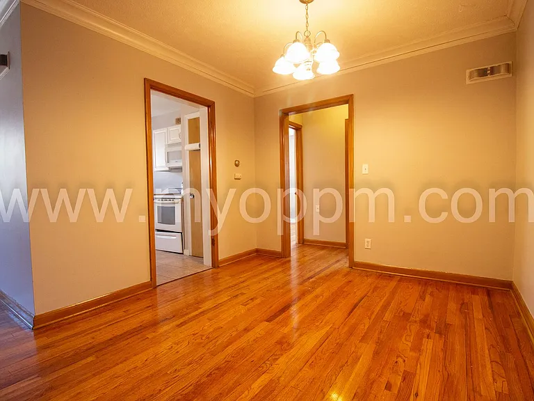 3518 California St — Photo 12