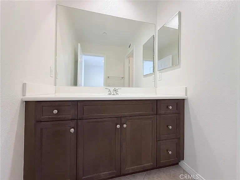 1331 Abelia — Photo 18
