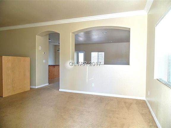 4th image of 44 Hoke Edward Ct